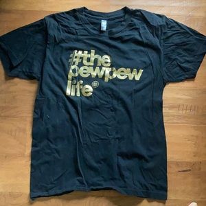 Men’s American Apparel t-shirt